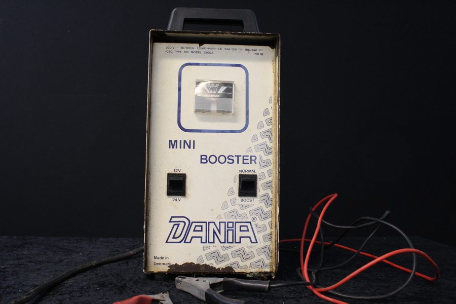 Dania mini booster - model 25002_1720a_8dc6cc56826f5b9_lg.jpeg