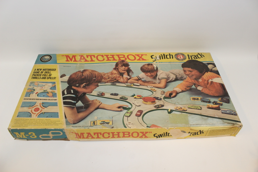 Matchbox - M3 Switch a track.